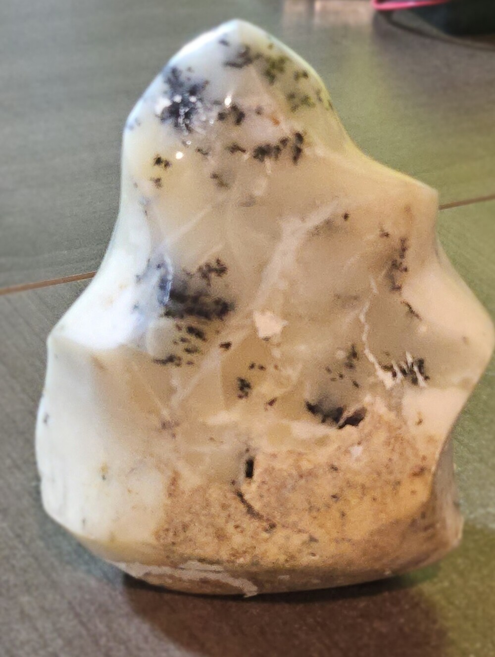 Milky White Dendritic Agate Flame Carving